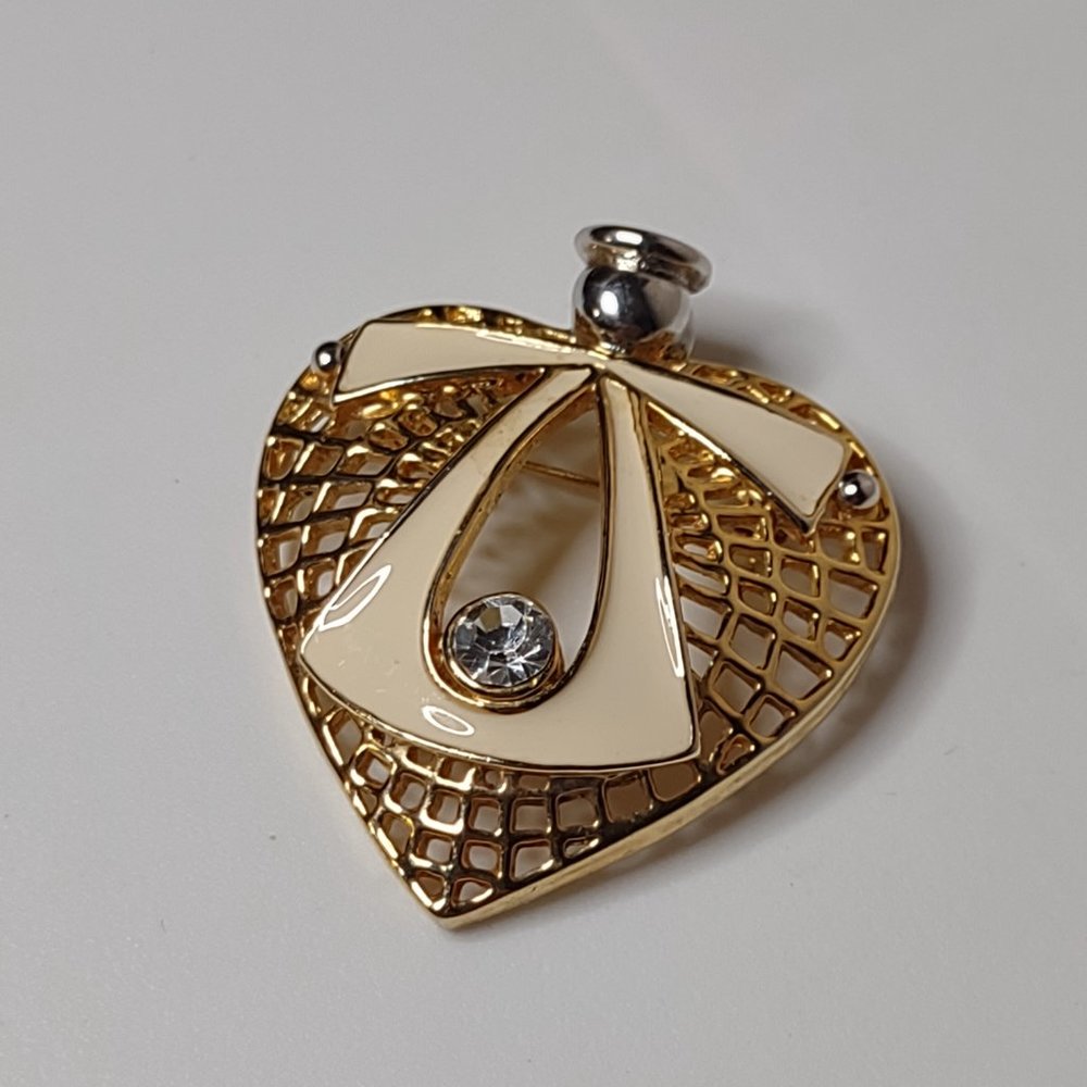 Gold Tone Angel And Heart Brooch